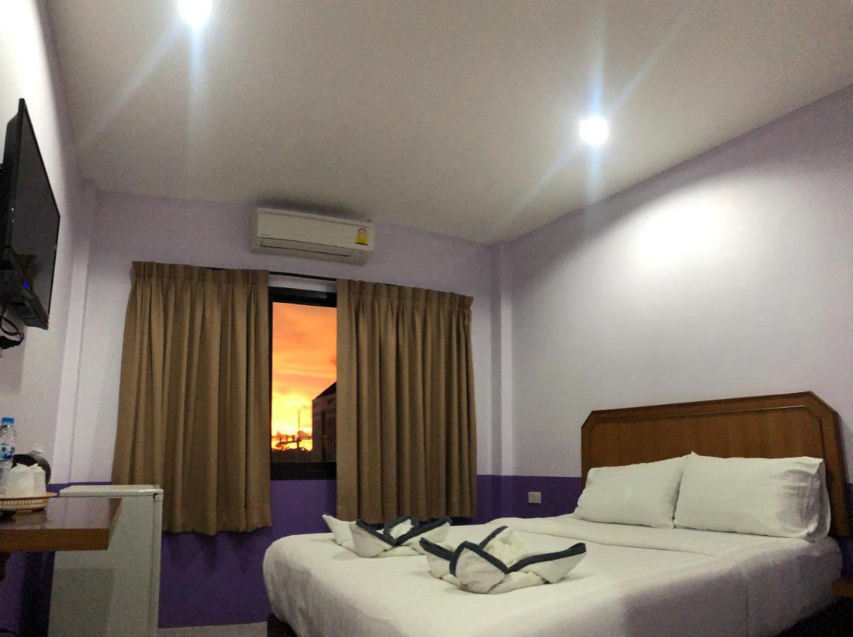 The Kim Krabi Hotel Bagian luar foto